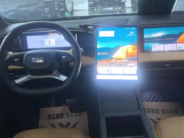 Geely Galaxy L7 — Фото автомобиля 12