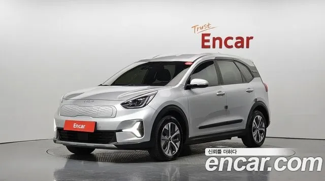 Фотография автомобиля — Kia Niro