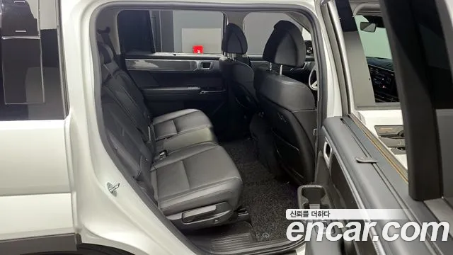 Hyundai Santafe — Фото автомобиля 12