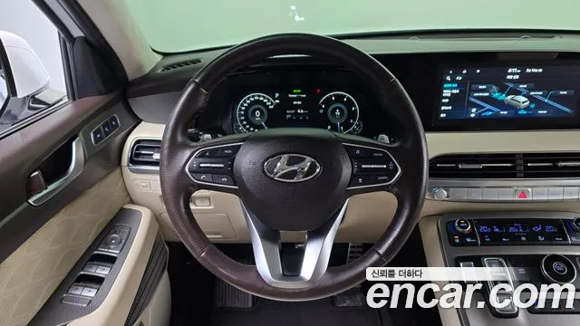 Hyundai Palisade Palisade Дизель 2.2 2WD — Фото автомобиля 13