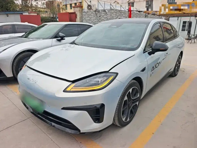 Фотография автомобиля — GAC Aion RT