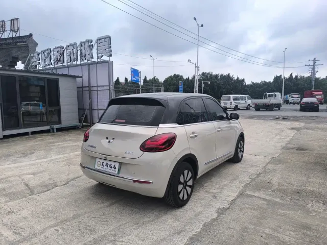 Wuling Bingo — Фото автомобиля 4