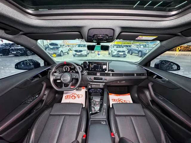 Audi A4L — Фото автомобиля 12