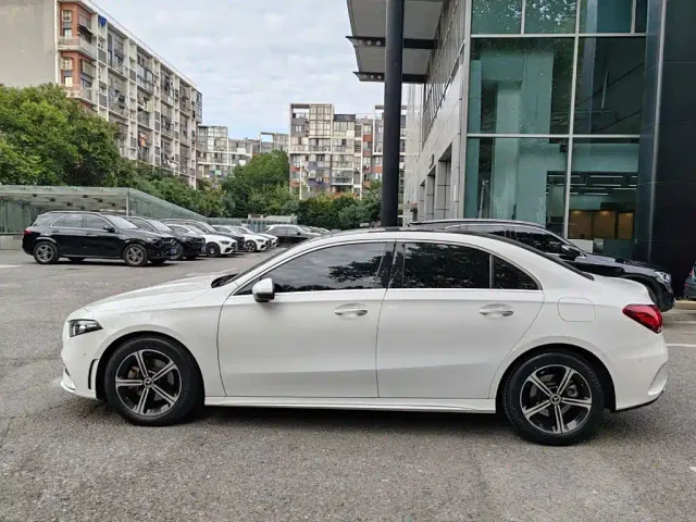 Mercedes-Benz A-Class — Фото автомобиля 7
