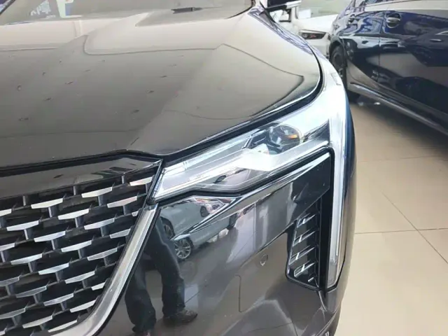 Cadillac CT4 — Фото автомобиля 23