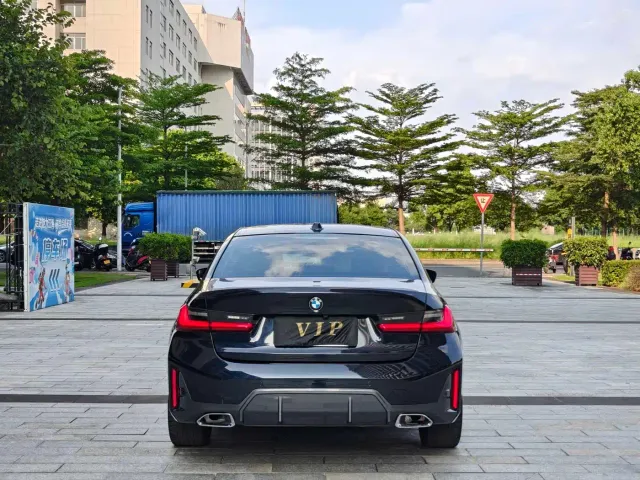BMW 3 Series — Фото автомобиля 14