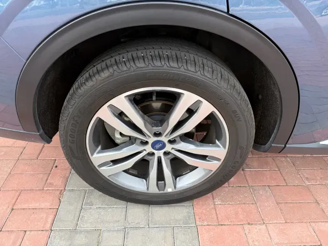 Ford Lingrui — Фото автомобиля 12
