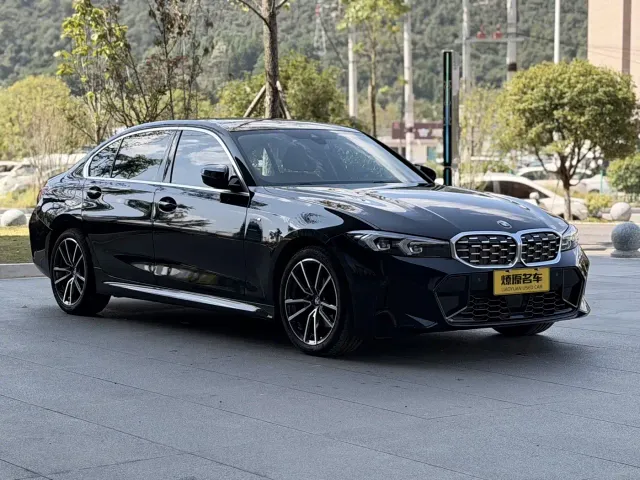 BMW 3 Series — Фото автомобиля 3