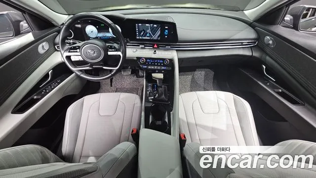 Hyundai AVANTE Avante (CN7) — Фото автомобиля 7