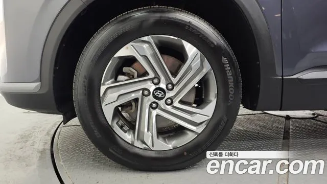 Hyundai Santafe Новый Santa Fe Бензин 2.5T 2WD — Фото автомобиля 5