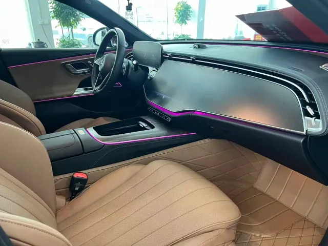 Mercedes-Benz E-Class — Фото автомобиля 9