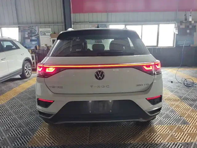 Volkswagen Volkswagen T-ROC 2024 280TSI DSG 2WD Time Edition — Фото автомобиля 5