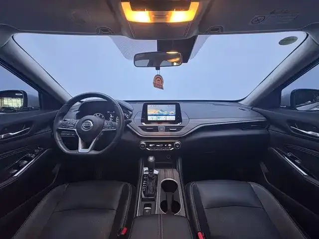 Nissan Teana — Фото автомобиля 4