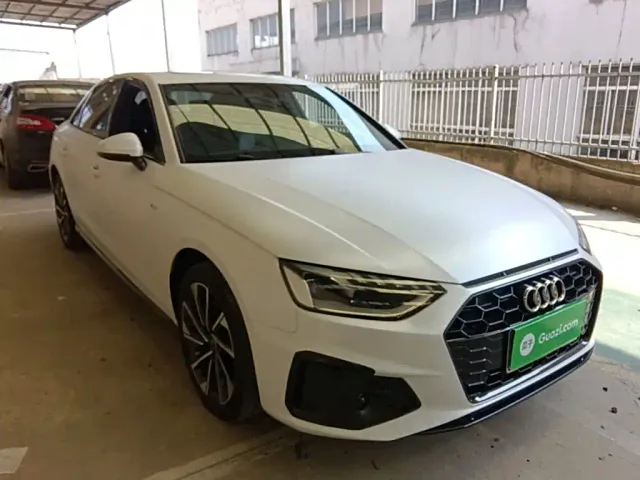 Audi A4L — Фото автомобиля 3