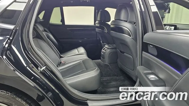 Genesis G90 Бензин 3.5 турбо AWD — Фото автомобиля 9