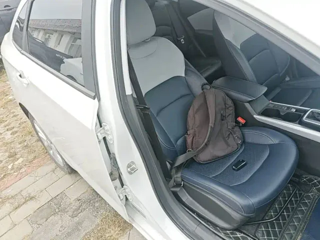 Chevrolet Monza — Фото автомобиля 24