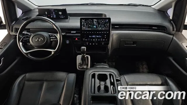 Hyundai Staria — Фото автомобиля 10