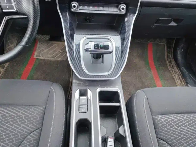 Haval M6 — Фото автомобиля 16