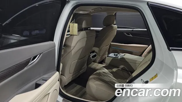 Genesis G80 RG3 — Фото автомобиля 12