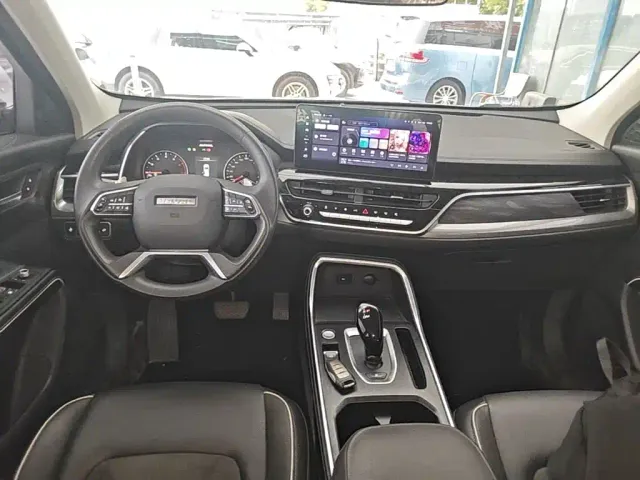 Haval H6 — Фото автомобиля 9