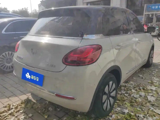 Wuling Bingo — Фото автомобиля 3