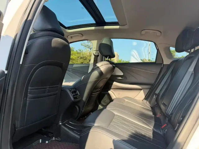 Chery Arrizo 8 — Фото автомобиля 9