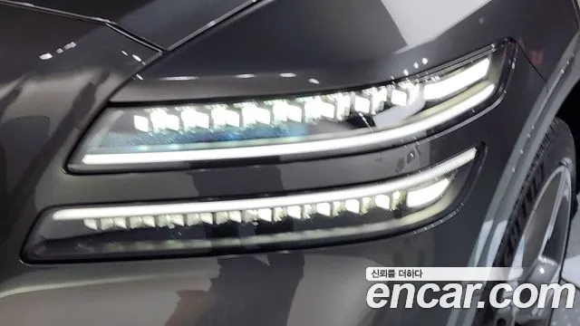 Genesis GV80 — Фото автомобиля 22