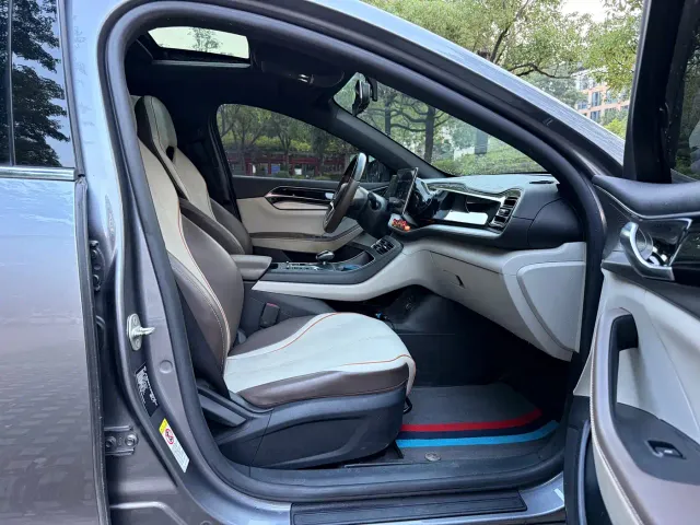 BYD Qin PLUS — Фото автомобиля 6