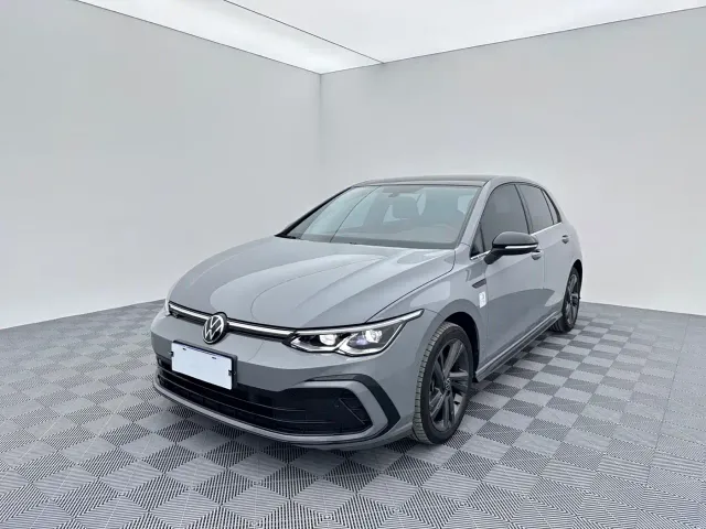 Фотография автомобиля — Volkswagen Golf