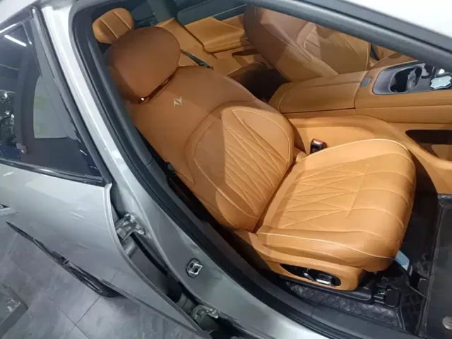 Dongfeng eπ 008 — Фото автомобиля 19
