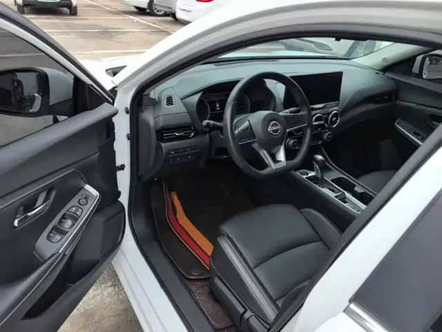 Nissan Sylphy — Фото автомобиля 15