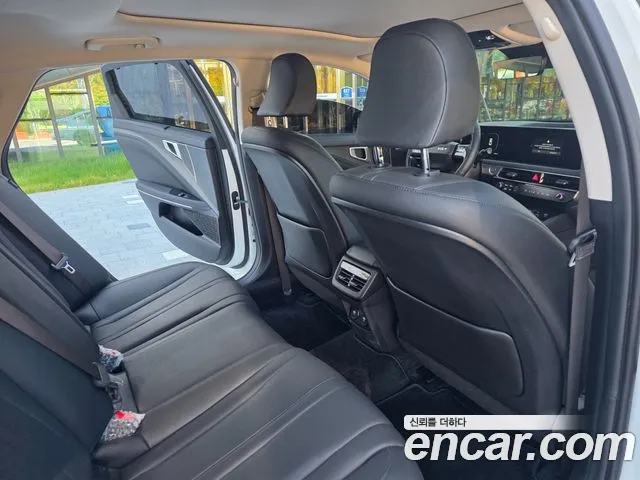 Kia K8 (New) Hybrid — Фото автомобиля 13