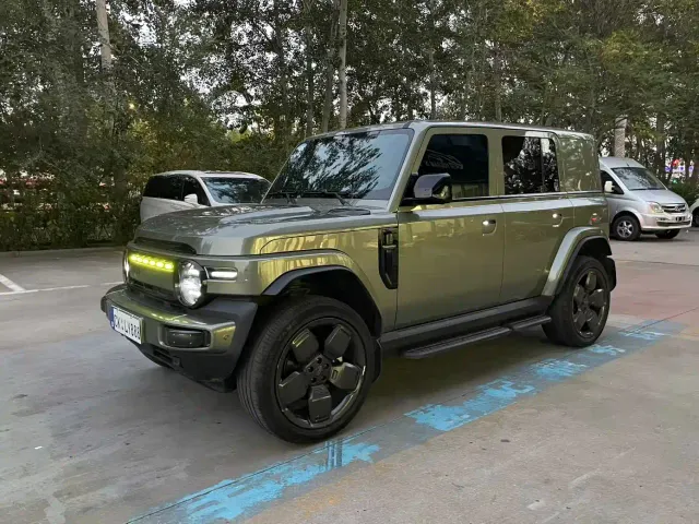 Фотография автомобиля — iCAR V23