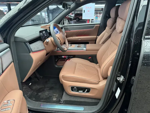 Huajing Baojun Huajing S — Фото автомобиля 4