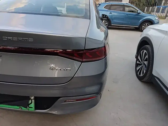 BYD Qin PLUS — Фото автомобиля 7