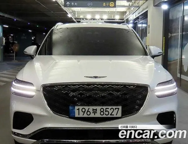 Genesis GV70 2.5T Бензин 2WD — Фото автомобиля 2