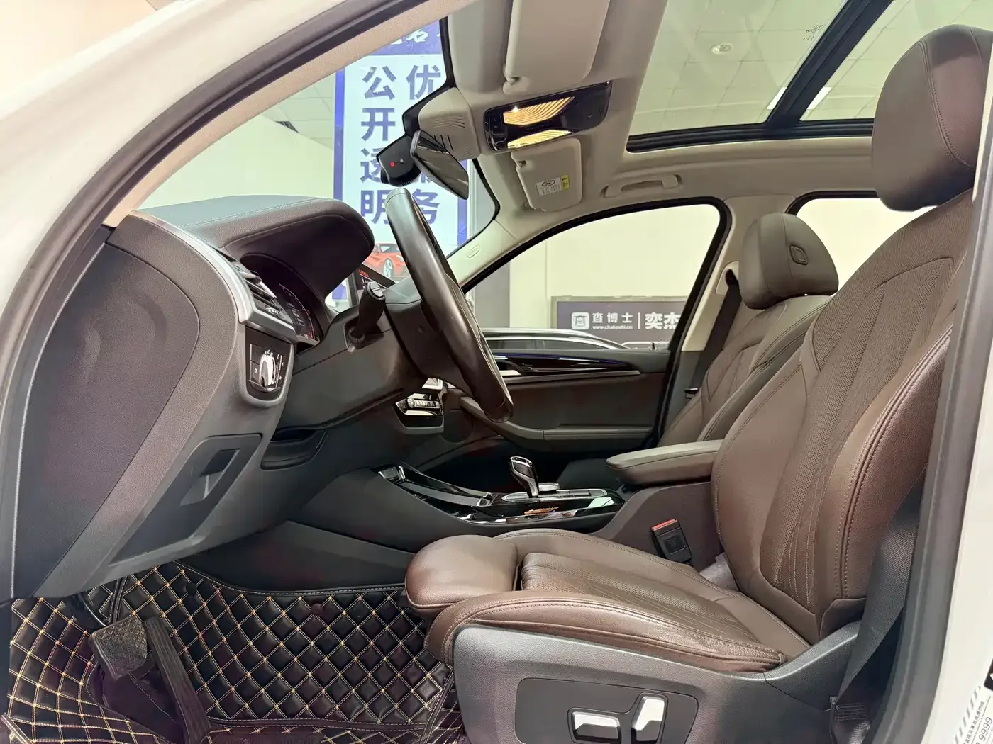 BMW BMW X3 2022 xDrive25i M Sport Package — Фото автомобиля 4