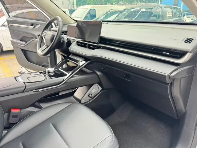 Haval H6 — Фото автомобиля 10