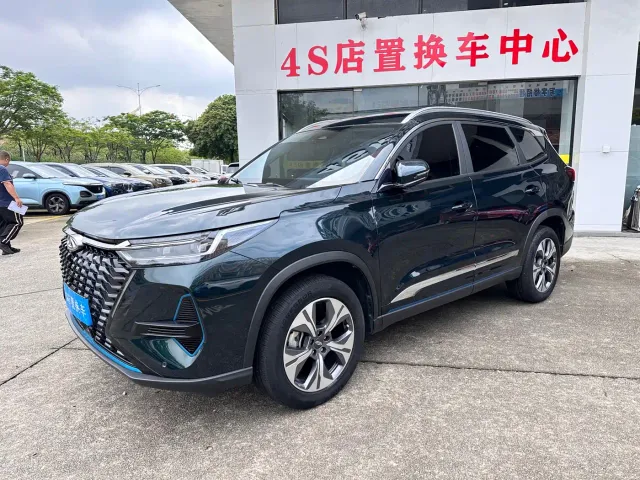 Фотография автомобиля — Chery Tiggo 8 PRO EV
