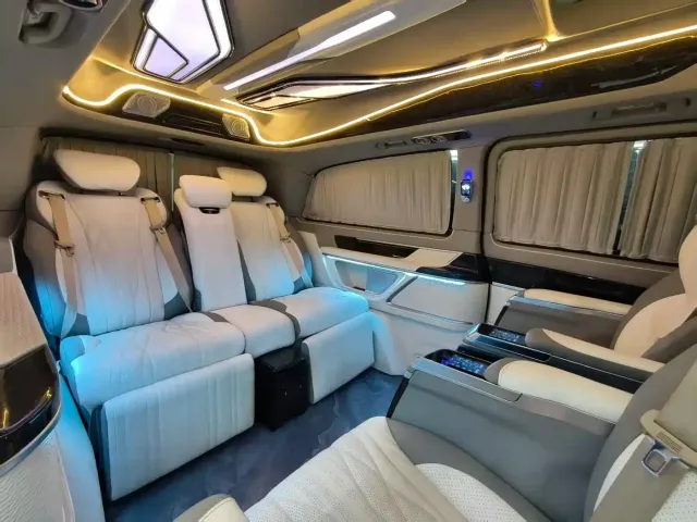 Mercedes-Benz V-Class — Фото автомобиля 7