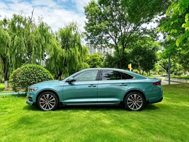 Geely Xingrui — Фото автомобиля 4