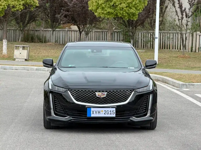 Cadillac CT5 — Фото автомобиля 2