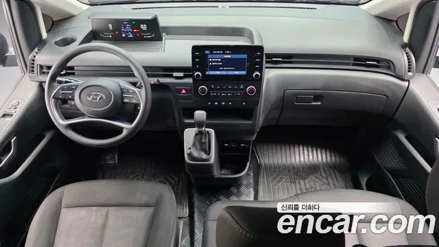 Hyundai Staria Staria Tourer 11 мест — Фото автомобиля 7