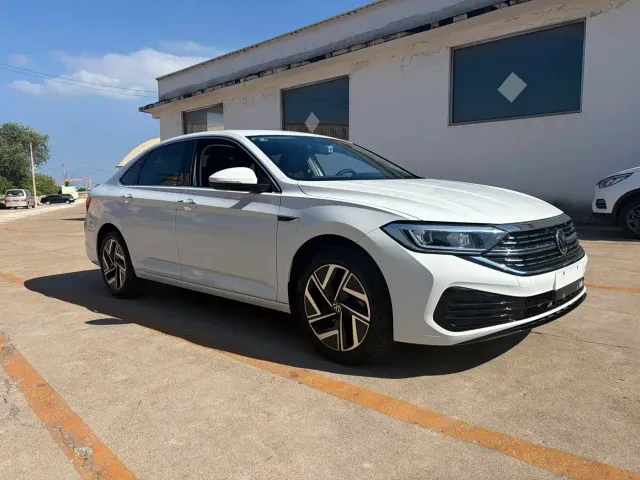 Volkswagen Sagitar — Фото автомобиля 3