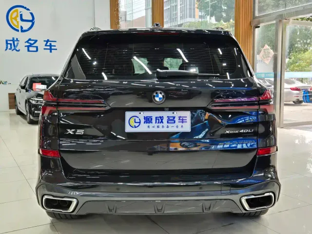 BMW X5 — Фото автомобиля 12
