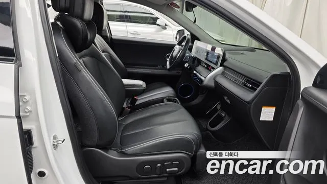 Hyundai Ioniq 5 — Фото автомобиля 11