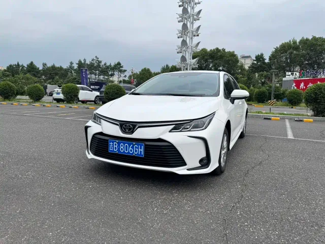 Фотография автомобиля — Toyota Corolla