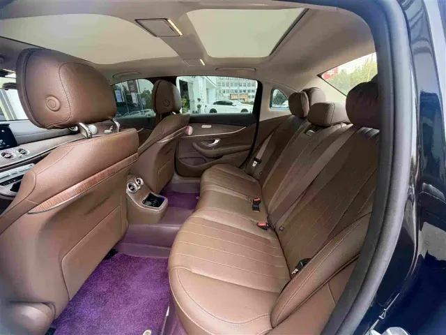 Mercedes-Benz E-Class — Фото автомобиля 6