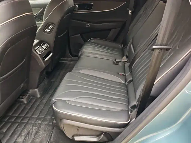 Chery Tiggo 9 — Фото автомобиля 16