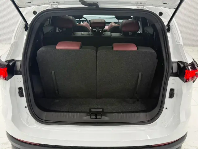 Jetour X70 Plus — Фото автомобиля 13